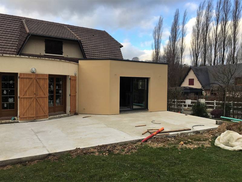 Agrandissement d'une maison contemporaine par notre bureau de maître d'œuvre proche du Havre