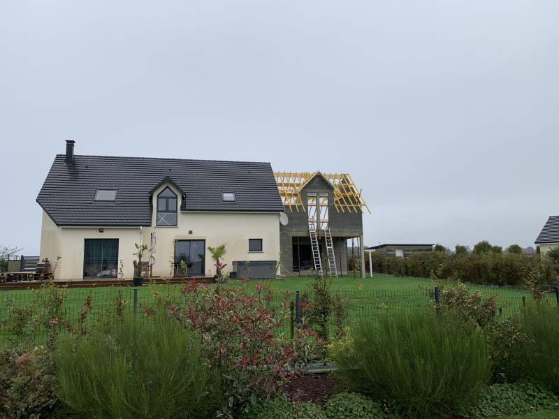 Entreprise expérimentée dans l'extension de maisons contemporaines proche Fauville-en-Caux